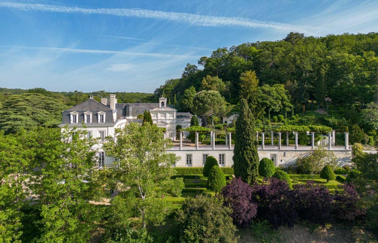 Chateau De Rochecotte Saint-Patrice Exterior photo